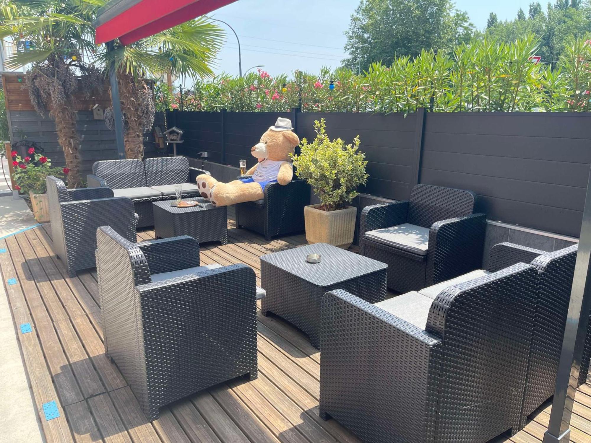 Brit Hotel Brive La Gaillarde - Restaurant La Limousine Malemort Esterno foto